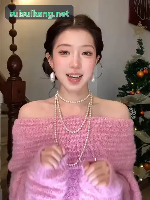 厂区空压机房球锋节能集团现场监测与计量柜读数